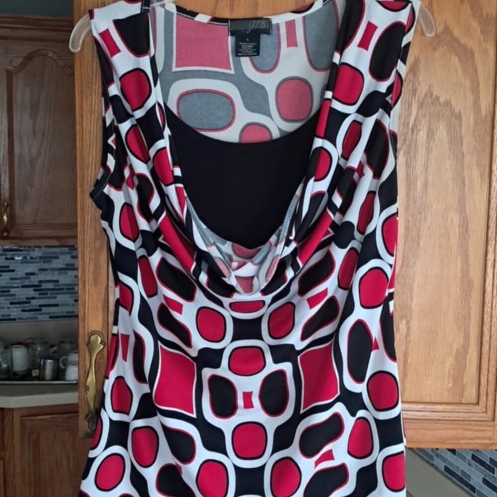 GTB WOMENS TOP SIZE L